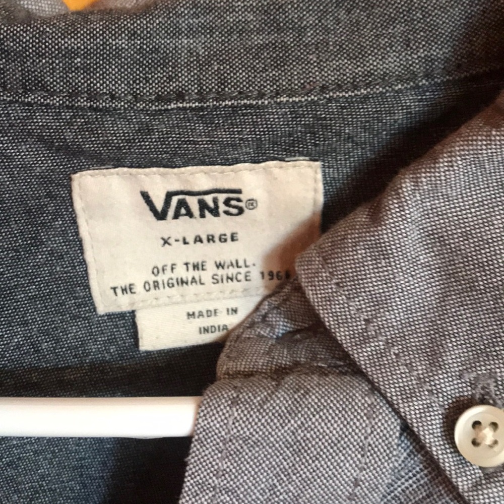 Vans Button Up - Picture 3 of 3
